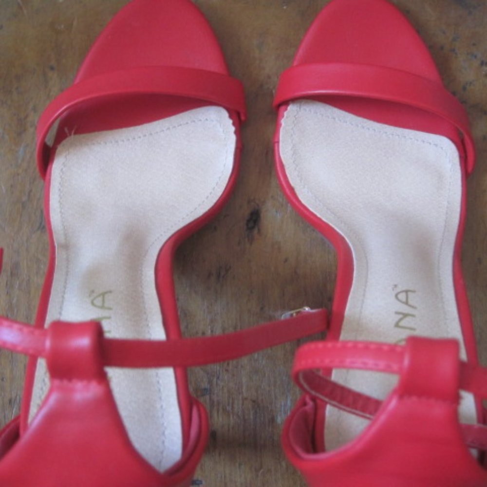 Red Strappy Heels Liliana, Sz. 7
